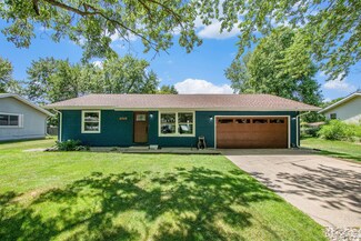 3656 Arbor St, Saint Joseph, MI 49085