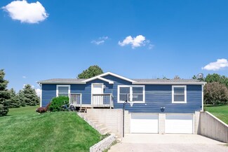 56069 La Dr, Hoskins, NE 68740