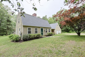 15 Harris Rd, Salem, CT 06420