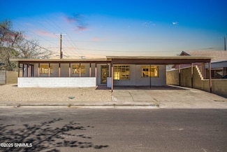 1417 Walden Dr, Las Cruces, NM 88001