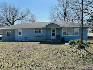6852 Missouri 13, Lampe, MO 65681