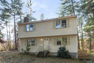 37A East St, Pepperell, MA 01463