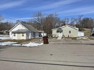 2608 Chapin St, Jackson, MI 49203