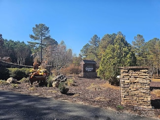 1211 Mountain Vista Dr, Nebo, NC 28761