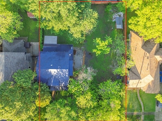 820 Elsbeth St, Dallas, TX 75208