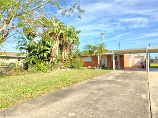 1131 Broad St N Unit 13, Lehigh Acres, FL 33936