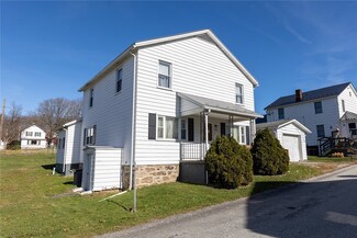 126 2nd St, Friedens, PA 15541