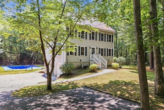 71 Moose Hollow Rd, Danville, NH 03819