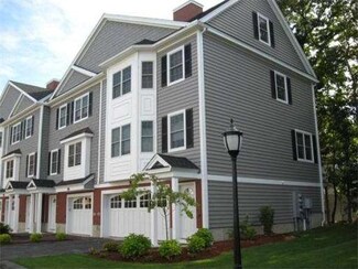 1975 Middlesex St Unit 72, Lowell, MA 01851
