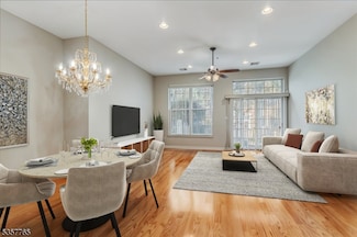1302 Four Seasons Dr Unit B1, Wayne, NJ 07470