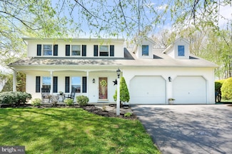 4 Garden Spot Dr, Stevens, PA 17578