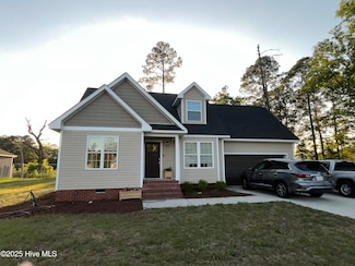 12200 Mallard Creek Dr, Laurinburg, NC 28352