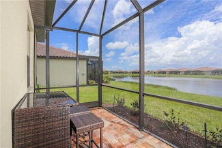 6721 Willowshire Way, Bradenton, FL 34203
