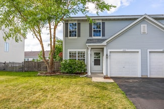 1111 Burns Ln, Minooka, IL 60447