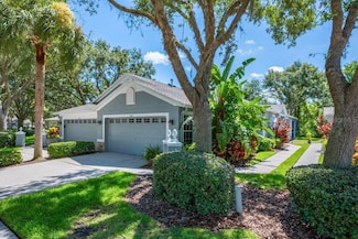 6044 Sandhill Ridge Dr, Lithia, FL 33547