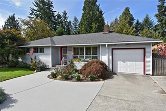 18233 Linden Ave N, Shoreline, WA 98133