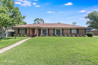 6214 Gaylyn Dr, Shreveport, LA 71105