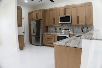632 SW Mccall Rd, Port Saint Lucie, FL 34953