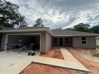7147 Heath Rd, Milton, FL 32570
