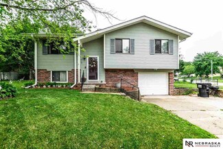 7104 S 146th St, Omaha, NE 68138
