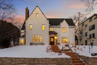 1510 Mount Curve Ave, Minneapolis, MN 55403