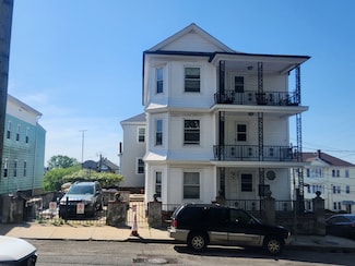 297 Union St, Fall River, MA 02721