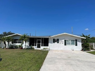 2503 Chesterfield Dr, Fort Pierce, FL 34982