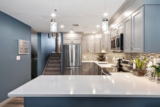 4 Duck Pond Rd Unit 203, Beverly, MA 01915