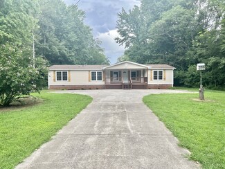 3233 Mud Cat Rd, Cedar Hill, TN 37032