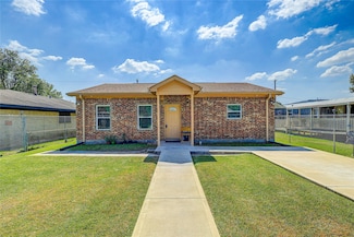 4423 Perez St, Stafford, TX 77477