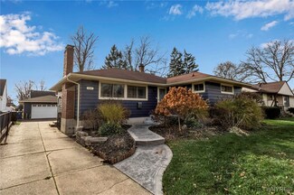 9145 Griffon Ave, Niagara Falls, NY 14304