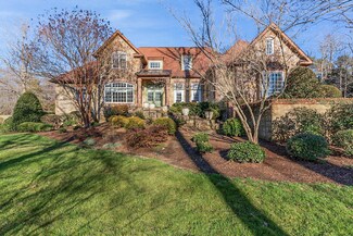 5526 Spring House Ln, Chapel Hill, NC 27516