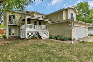 336 9 1 2 St N, Sauk Rapids, MN 56379