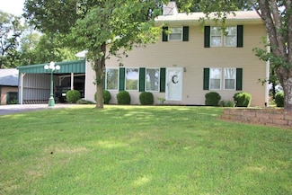550 Lakeview Dr, Scottsville, KY 42164