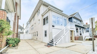 14 N Vassar Square, Ventnor City, NJ 08406