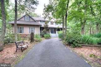 17 Log Rd, Tabernacle, NJ 08088