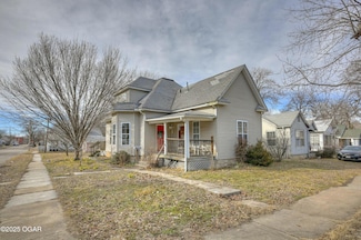 801 W 9th St, Joplin, MO 64801