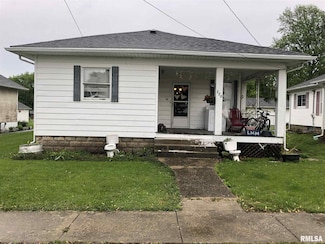 220 N Stanton St, Bluffs, IL 62621