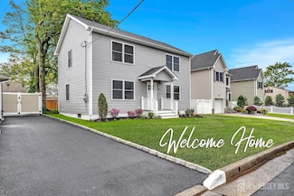 64 2nd Ave, Port Reading, NJ 07064