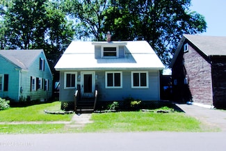5 James St, Hudson Falls, NY 12839