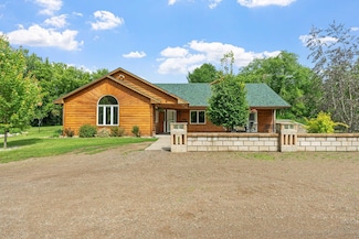 7154 Cedar Rd, Milaca, MN 56353