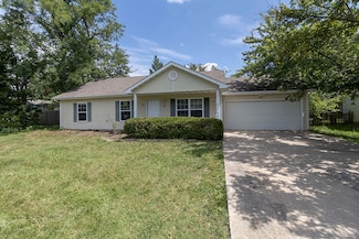 610 N Grace Ln, Columbia, MO 65201