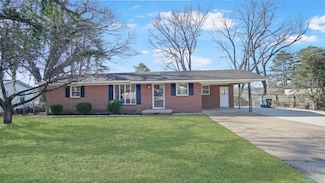 102 Virginia Dr, Athens, AL 35611
