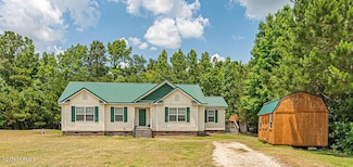 111 Bradham Dr, Beulaville, NC 28518