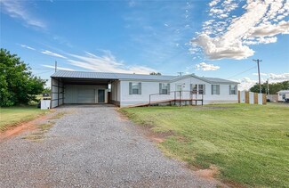 306 E Ninth St, Leedey, OK 73654