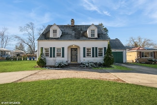 1781 Whitcomb Ave, Des Plaines, IL 60018
