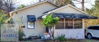 1011 W 40th St, Savannah, GA 31415