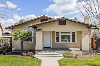 1584 N Poplar Ave, Fresno, CA 93728