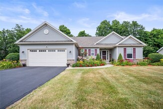 14 Brongo Ln, Spencerport, NY 14559