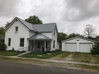 131 W Cumberland St, Camden, IN 46917